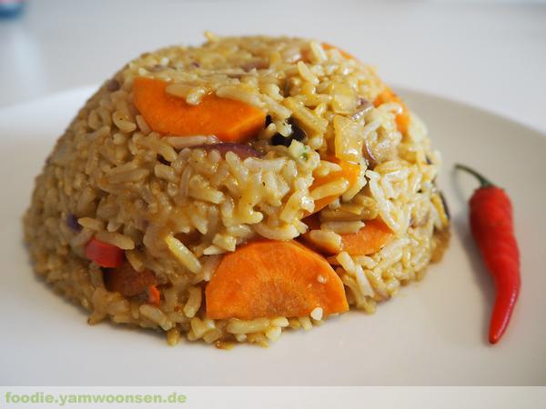 Gelber Thai-Curry-Reis