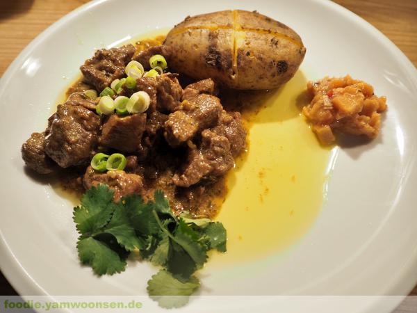 Karibisches Lamm Curry mit Kartoffeln