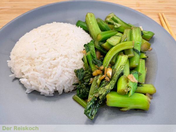 Fried Kai Choy with Oyster Sauce
