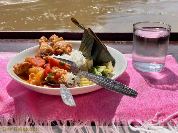 Leckeres Essen auf dem Mekong